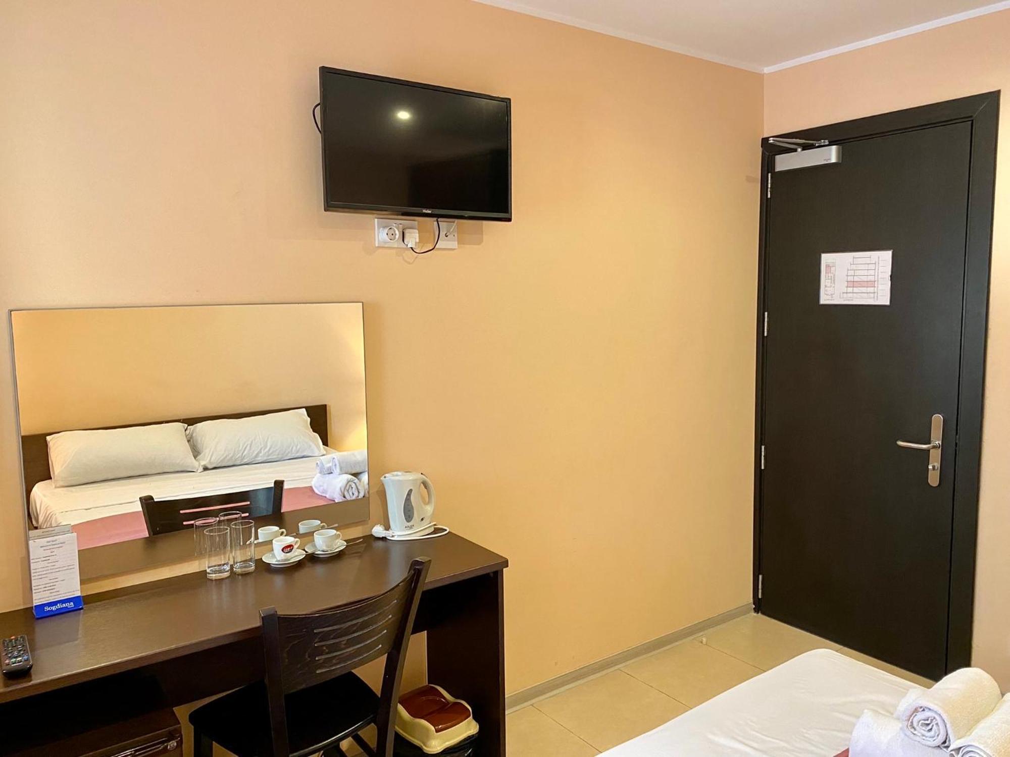 فندق Malta Paradise Central Accomodation سانت جوليان المظهر الخارجي الصورة