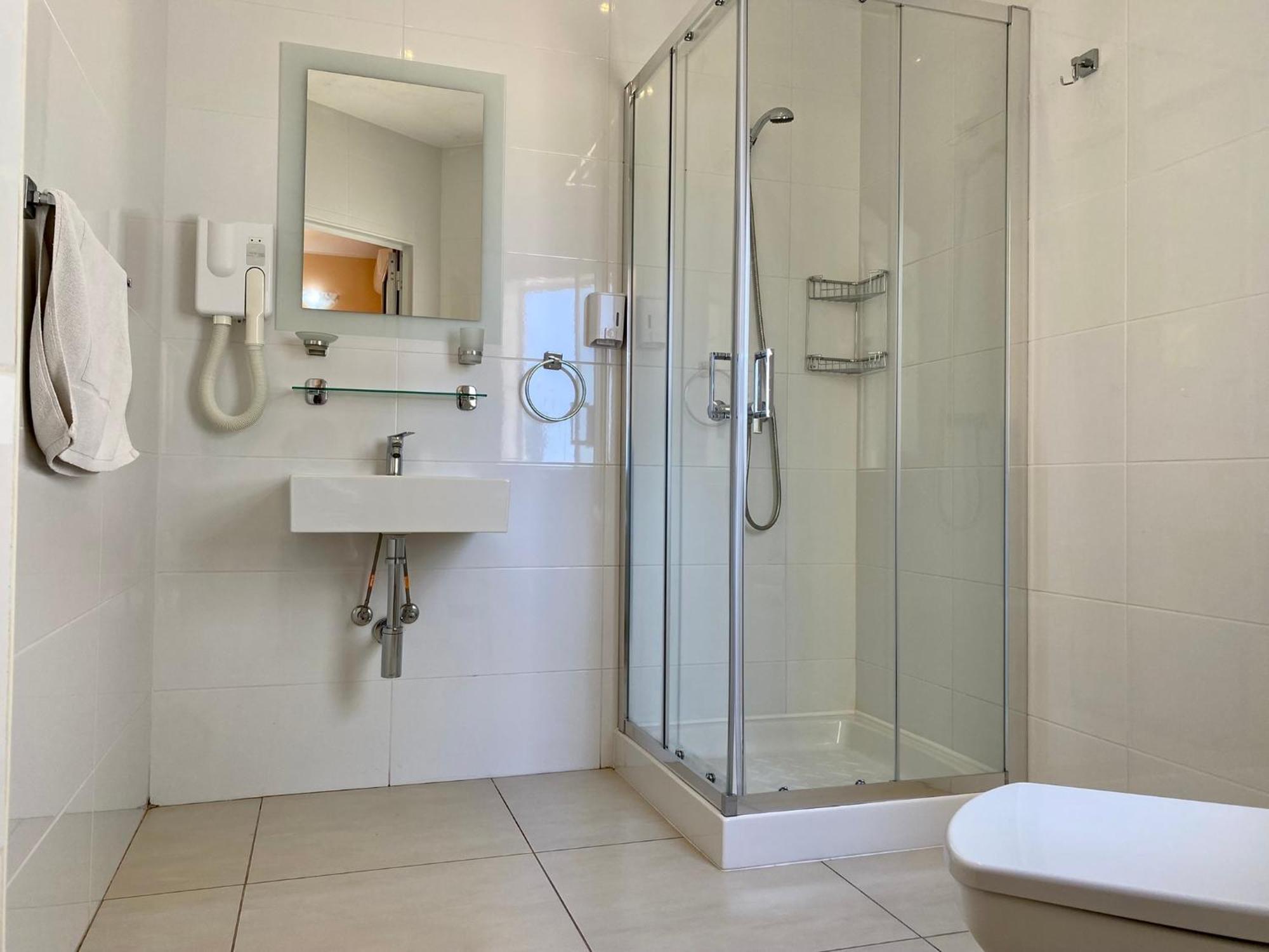فندق Malta Paradise Central Accomodation سانت جوليان المظهر الخارجي الصورة