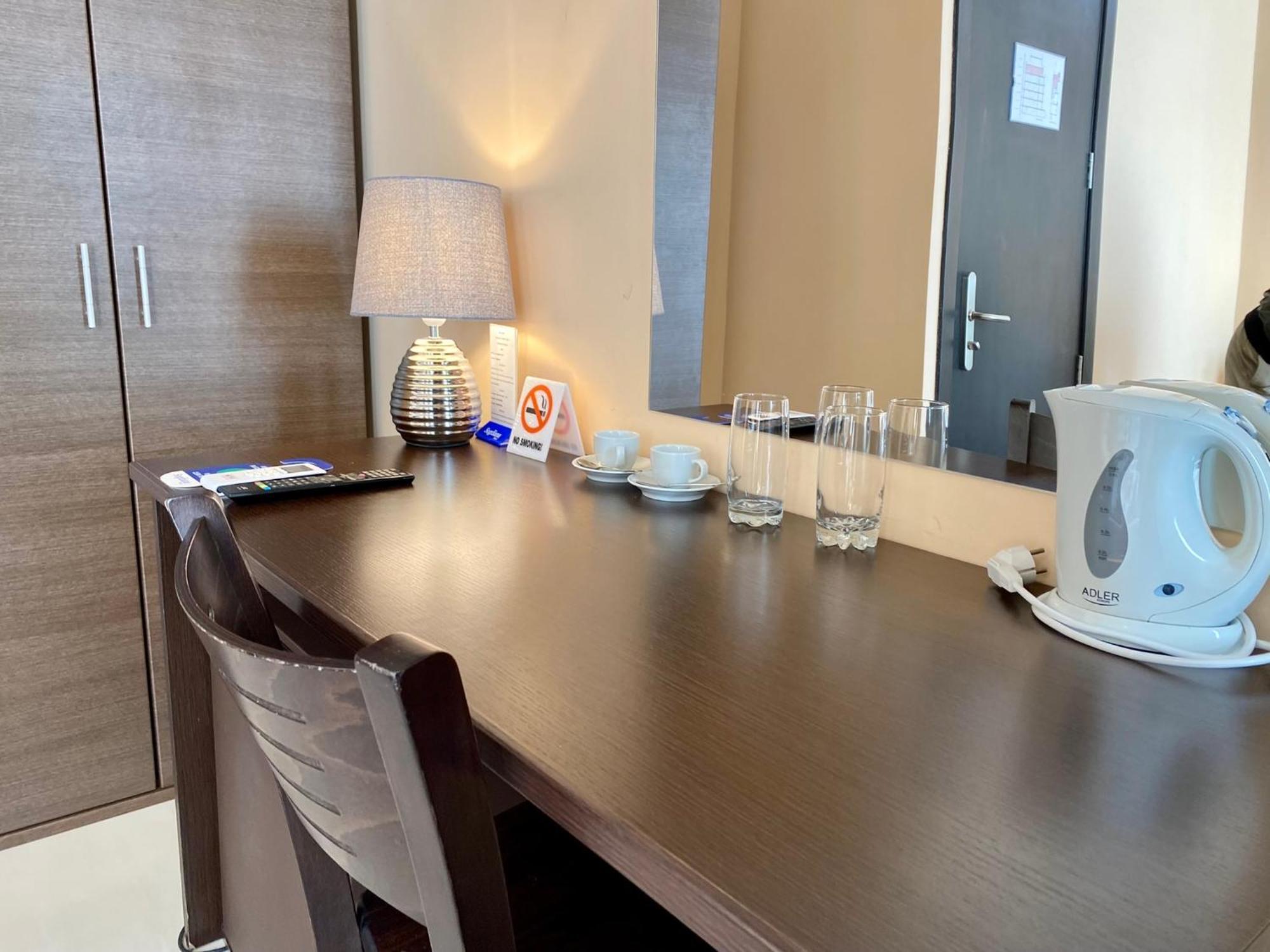 فندق Malta Paradise Central Accomodation سانت جوليان المظهر الخارجي الصورة