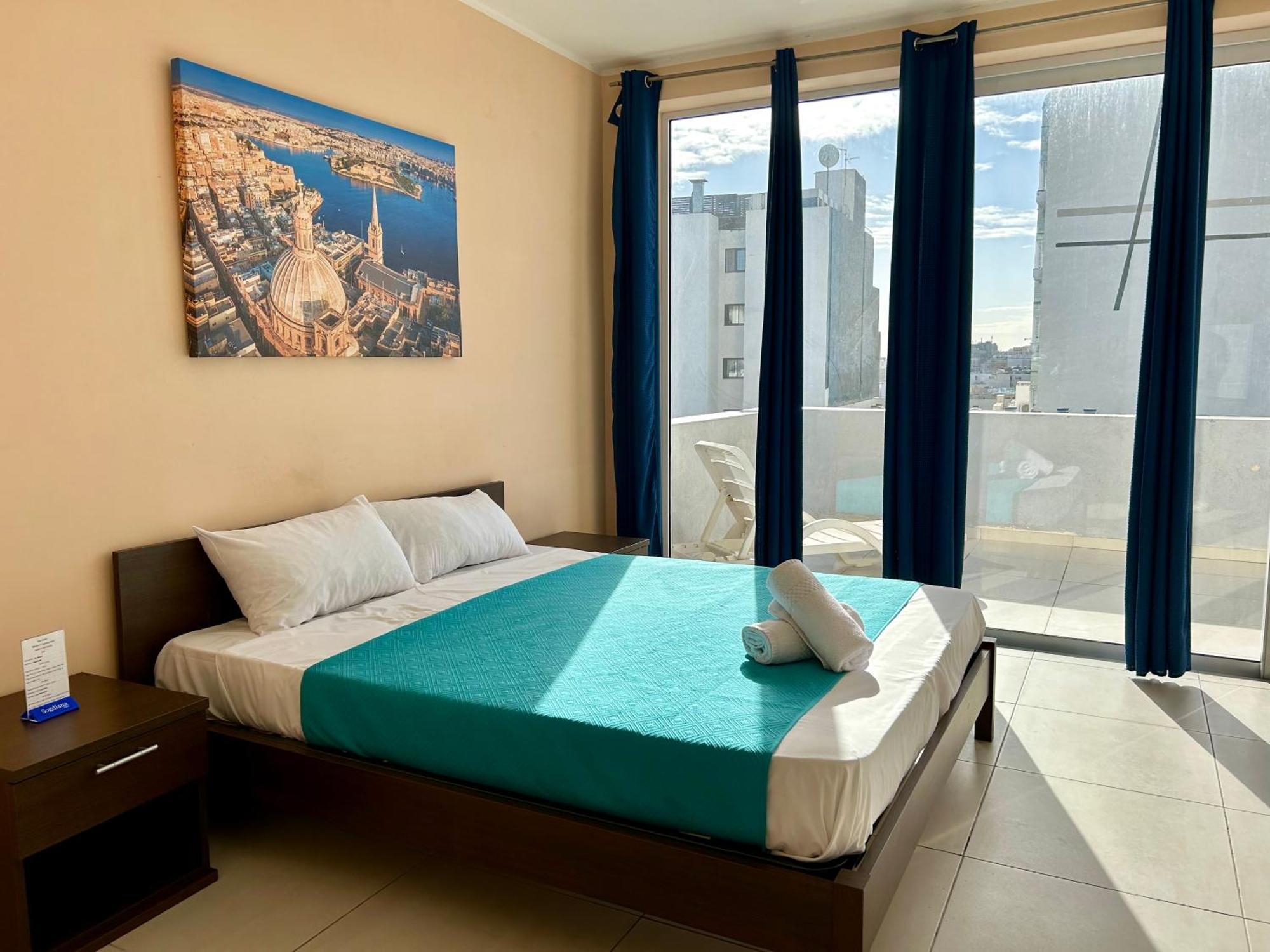 فندق Malta Paradise Central Accomodation سانت جوليان المظهر الخارجي الصورة